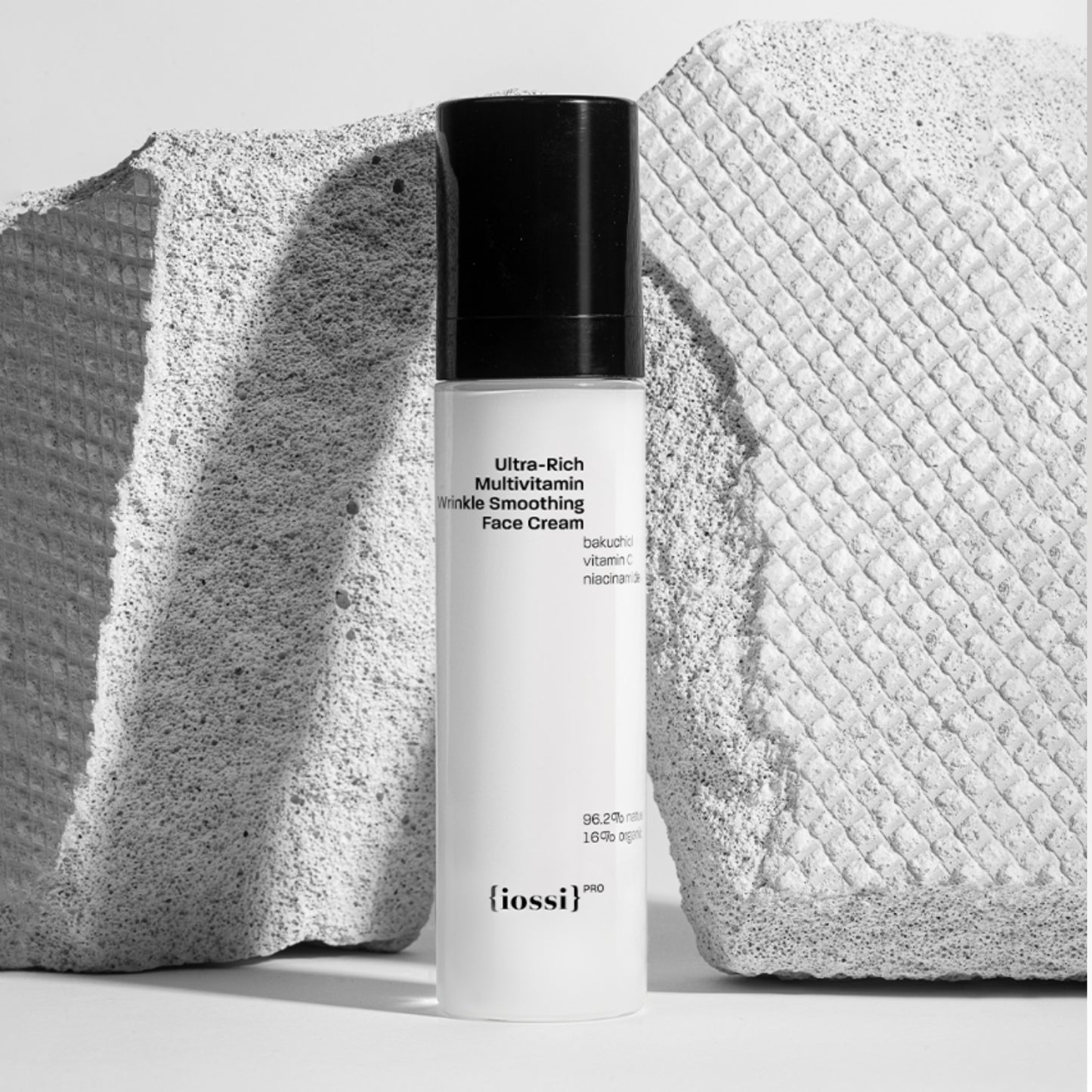 IOSSI PRO Ultra-Rich Multivitamin Wrinkle Smoothing Face Cream